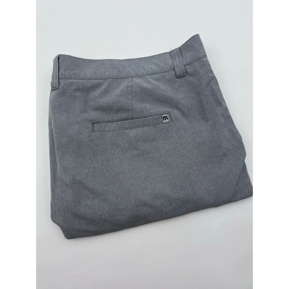Travis Mathew Beck Shorts Men 42 Gray 9